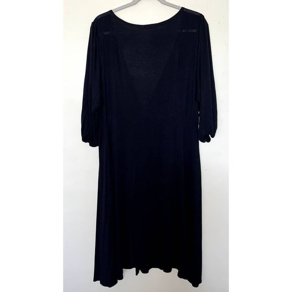 BooHoo Black‎ Plus Size Flowy Dress Size 16 - Picture 5 of 6